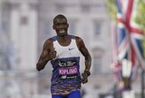  „World Athletics“ sprendimas: dėl nesąžiningo pranašumo bėgant už automobilio anuliuotas fenomenalus pusmaratonio pasaulio rekordas