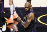 LeBronas Jamesas nesiruošia mažintis atlyginimo, kad sugrįžtų į Klivlandą