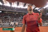 „Roland Garros“ turnyre – sirgalių nutildyti norėjęs N.Djokovičius ir bokštelio teisėjo suerzintas A.Zverevas