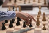 FIDE pagaliau ėmėsi veiksmų – diskvalifikavo V.Putiną palaikantį žaidėją