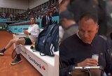 Bublikas teisėjui: „Pameni, kaip anksčiau lengva buvo žaisti tenisą? Dabar šitas vyrukas net nėra 10-uke – kas per velniava?“