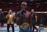 I.Adesanya prakalbo apie UFC premijas: „Infliacija didėjo, reikia pakelti ir premijas“
