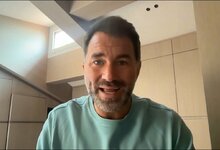 Eddie Hearnas | Stop kadras