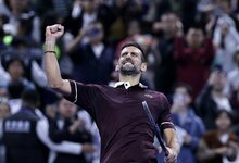 Novakas Djokovičius prieš Bu Yunchaokete | EPA nuotr.