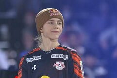 Dominika Banevič – Bgirl Nicka | „Stop“ kadras