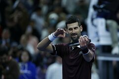 Novakas Djokovičius prieš Alexanderį Zverevą | EPA nuotr.