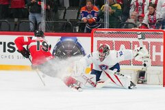 Austrija – Prancūzija rungtynių akimirka | IIHF nuotr.