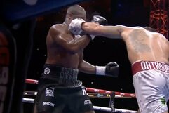 Oleksandras Usykas ir Danielis Dubois | „Stop“ kadras
