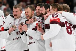 To dar nebuvo: Suomijos policija gavo skundą dėl Latvijos ledo ritulio rinktinės marškinėlių