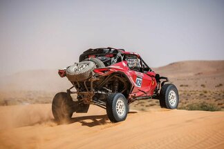 Mindaugas Sidabras ir Ernestas Česokas Maroko ralyje | Komandos nuotr.