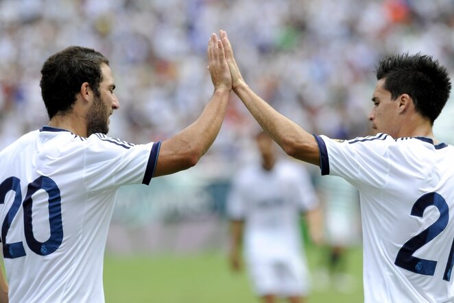 Gonzalo Higuainas (kairėje) ir Jose Callejonas (dešinėje) | AP/Scanpix nuotr.