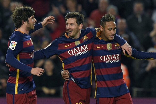 Lionelis Messi (viduryje) | Scanpix nuotr.