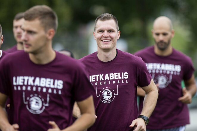 „Lietkabelis“ pradėjo pasiruošimą sezonui | Karolio Kavolėlio nuotr.