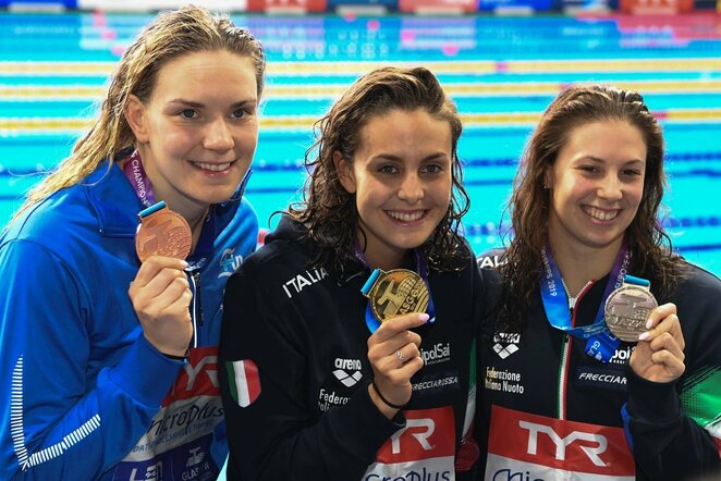 Martina Carraro (viduryje) | Scanpix nuotr.