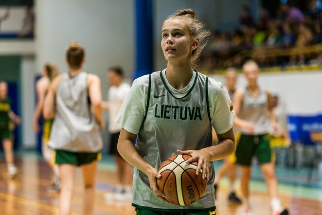 Lietuvos moterų krepšinio rinktinės tarpusavio rungtynės | Lino Žemgulio nuotr.