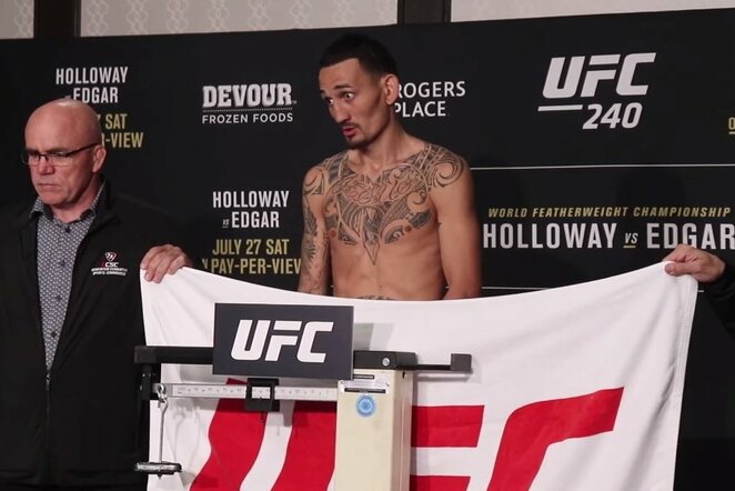 Maxas Holloway | Youtube.com nuotr.