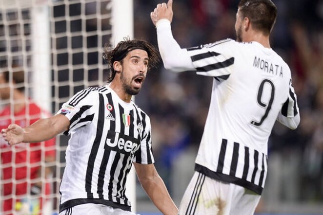Sami Khedira ir Alvaro Morata švenčia įvartį | LaPresse/Scanpix nuotr.