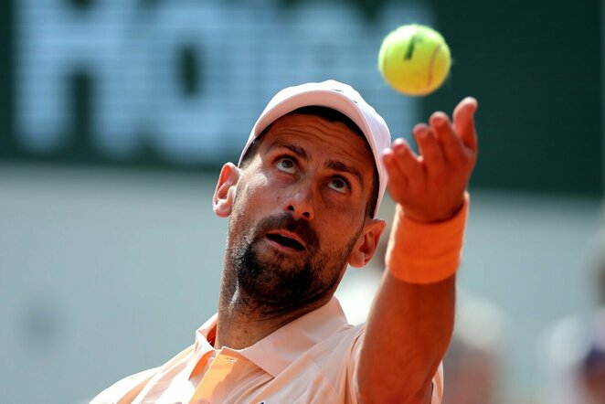 Novakas Djokovičius | EPA / CHRISTOPHE PETIT TESSON nuotr.