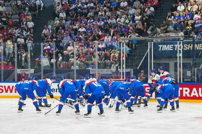 Slovakija – Kanada rungtynių akimirka | IIHF nuotr.
