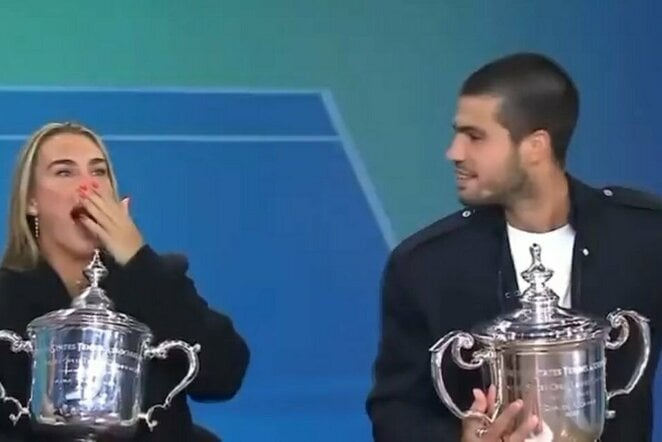 Aryna Sabalenka ir Carlosas Alcarazas | „Stop“ kadras