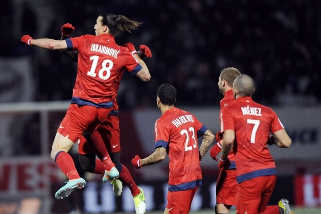 Z.Ibrahimovičius triumfuoja su komandos draugais | AFP/Scanpix nuotr.