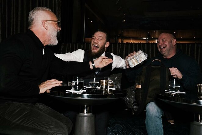 Conoras McGregoras susitiko su Dana White'u ir Lorenzo Fertitta | Instagram.com nuotr