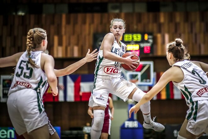 Lietuvos aštuoniolikmečių merginų krepšinio rinktinė | FIBA nuotr.