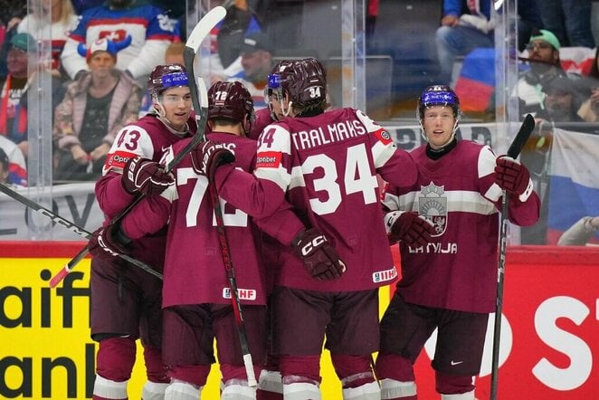 Latvija – Slovėnija rungtynių akimirka | IIHF nuotr.