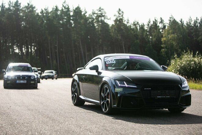 Standartiniai automobiliai „Ring Challenge“ varžybose | Egidijaus Babelio nuotr.
