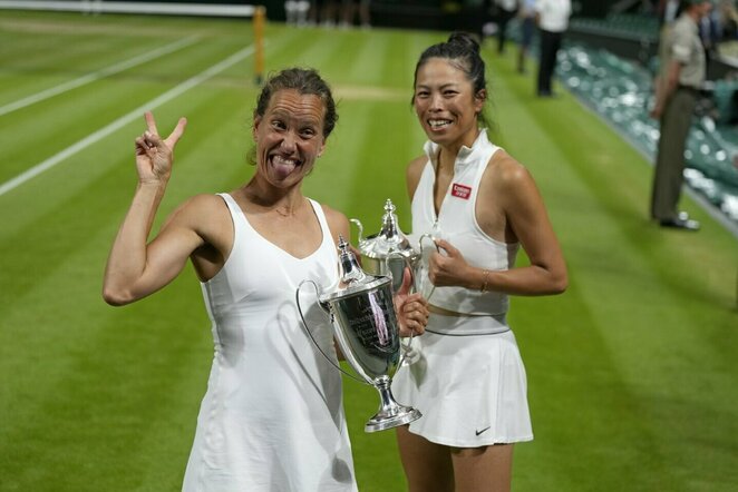 Barbora Strycova ir Su-Wei Hsieh | Scanpix nuotr.