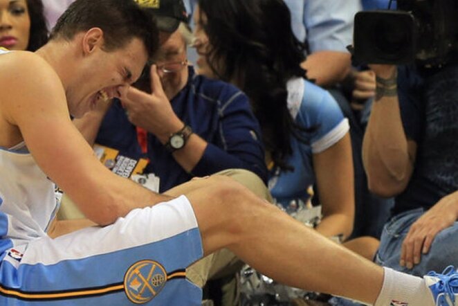Krepšininkas baigia reabilitaciją po kelio traumos (Scanpix nuotr.)