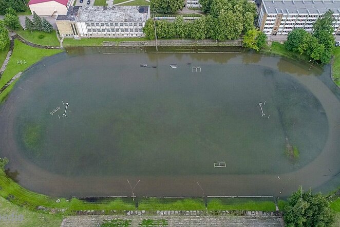 Elektrėnų stadionas Tomo Rusecko nuotr.