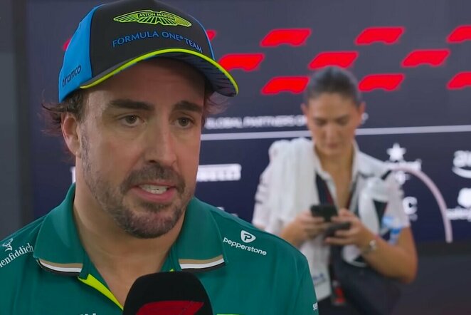 Fernando Alonso | „Stop“ kadras