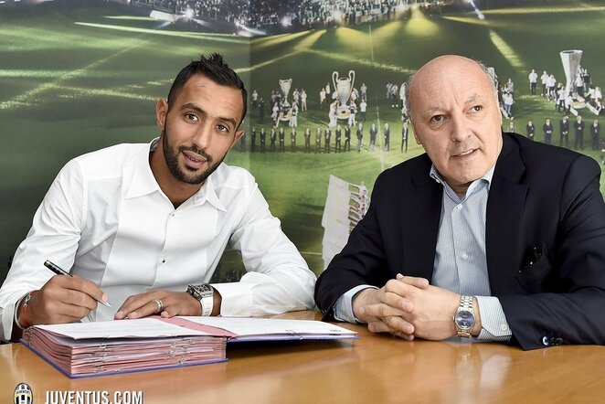 Mehdi Benatia (kair.) | Scanpix nuotr.