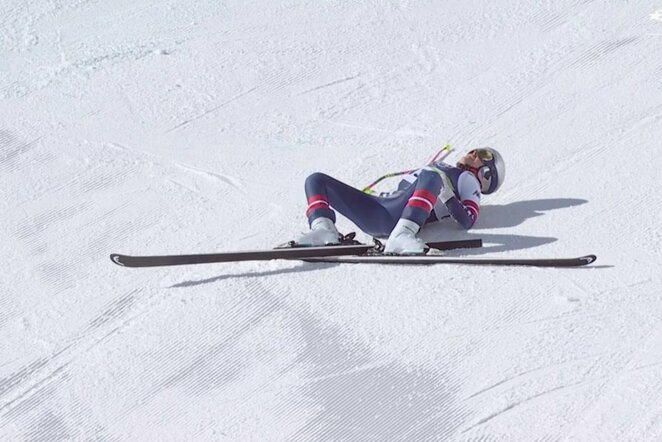 Lindsey Vonn šiurpus kritimas | „Stop“ kadras