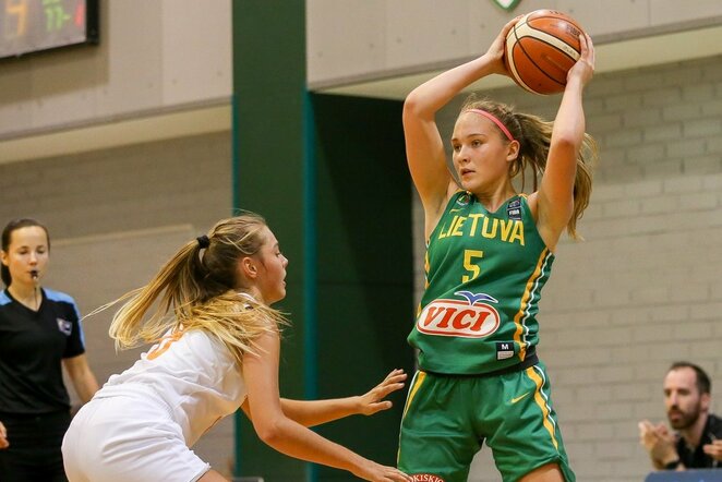Lietuvos aštuoniolikmetės įveikė Baltarusijos krepšininkes | FIBA nuotr.
