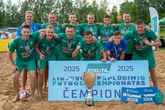 „Kauno Žalgiris“ paplūdimio futbolo komanda | Organizatorių nuotr.