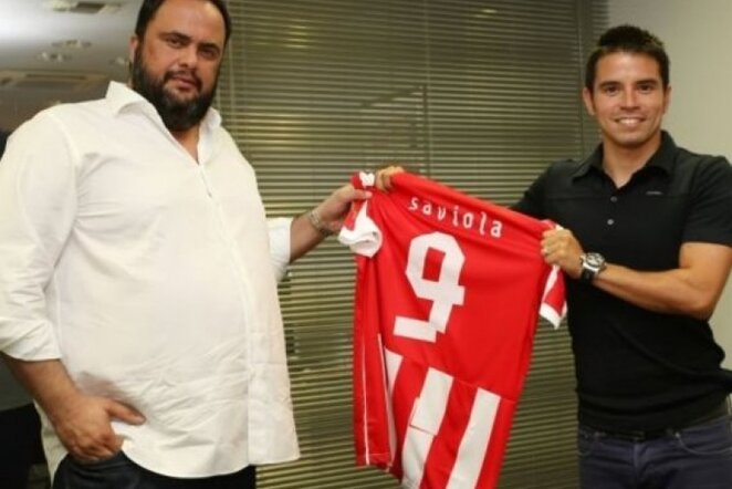 Javieras Saviola (deš.) | olympiacos.org nuotr.