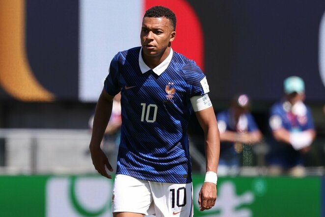 Kylianas Mbappe | EPA / SARAH YENESEL nuotr.
