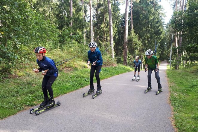 LNSA lygumų slidininkų gretas augina ir vasarą | Organizatorių nuotr.
