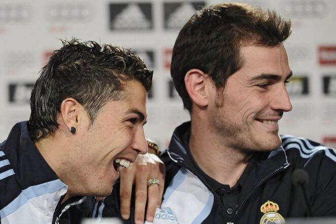 Cristiano Ronaldo ir Ikeras Casillasas | AP/Scanpix nuotr.
