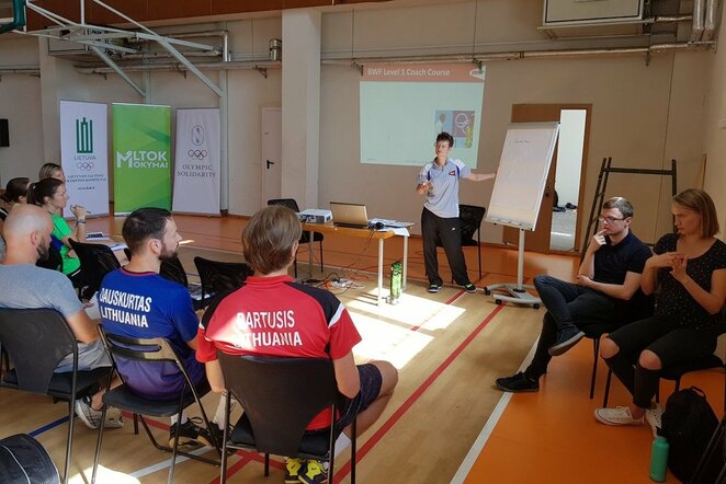Aukščiausio lygio ekspertė dalinasi patirtimi su Lietuvos badmintono treneriais | Organizatorių nuotr.