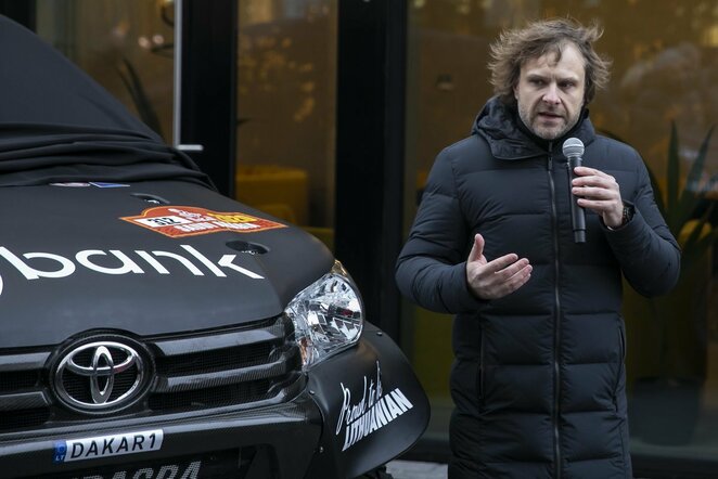 Benediktas Vanagas pristatė „Inbank Team Pitlane“ komandą | Mildos Kolesnikovaitės / BNS foto nuotr.