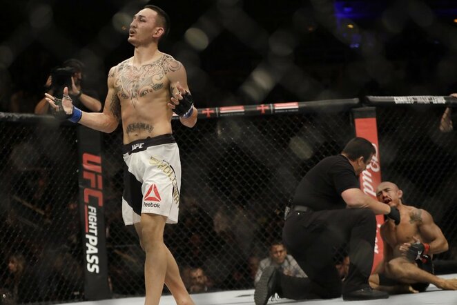 Jose Aldo ir Maxo Holloway dvikova | Scanpix nuotr.