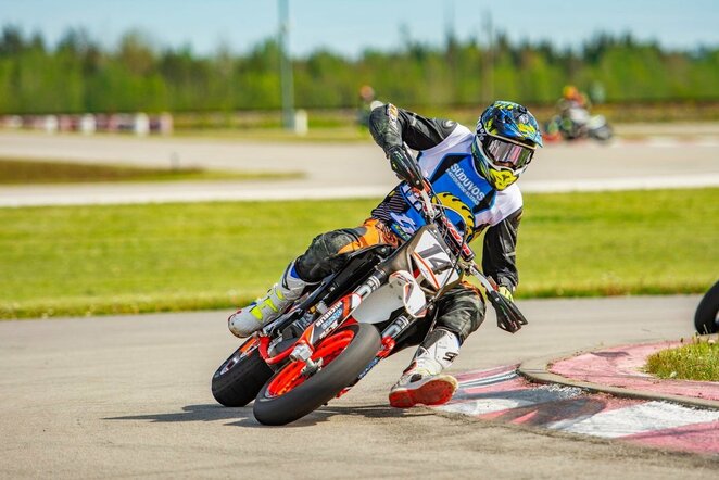 „Supermoto“ lenktynės | Organizatorių nuotr.
