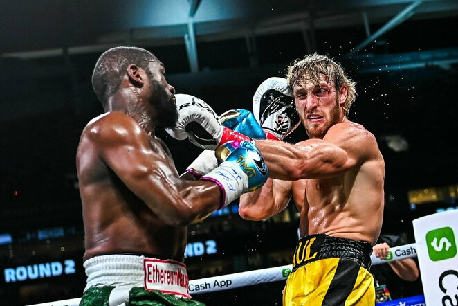 Floydas Mayweatheris ir Loganas Paulas | Scanpix nuotr.