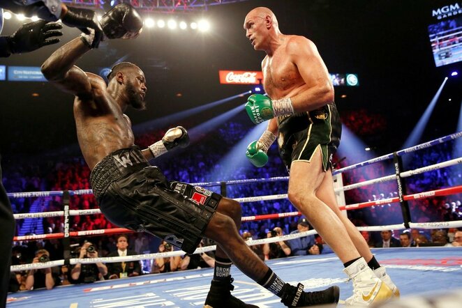 Deontay Wilderis ir Tysonas Fury | Scanpix nuotr.