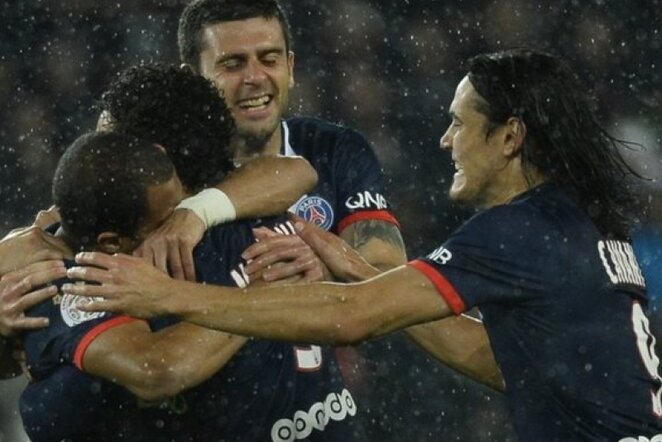 PSG žaidėjai džiaugiasi įvarčiu | AFP/Scanpix nuotr.