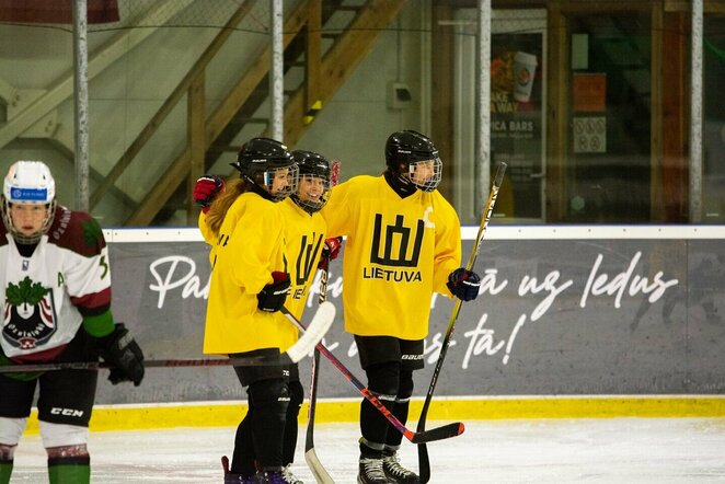 Lietuvos jaunių merginų ledo ritulio rinktinė | hockey.lt nuotr.