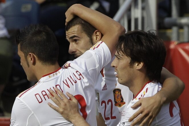 Davidas Villa (kairėje), Alvaro Negredo (centre) | AP/Scanpix nuotr.